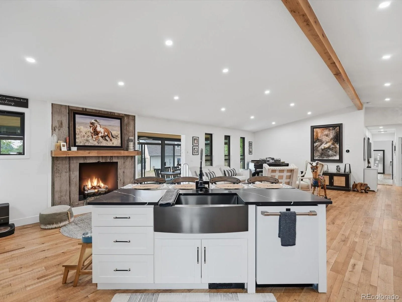 7155 W Montview Lane Littleton CO 80125 | MLS #REC6947247 08072026033744 1600 14