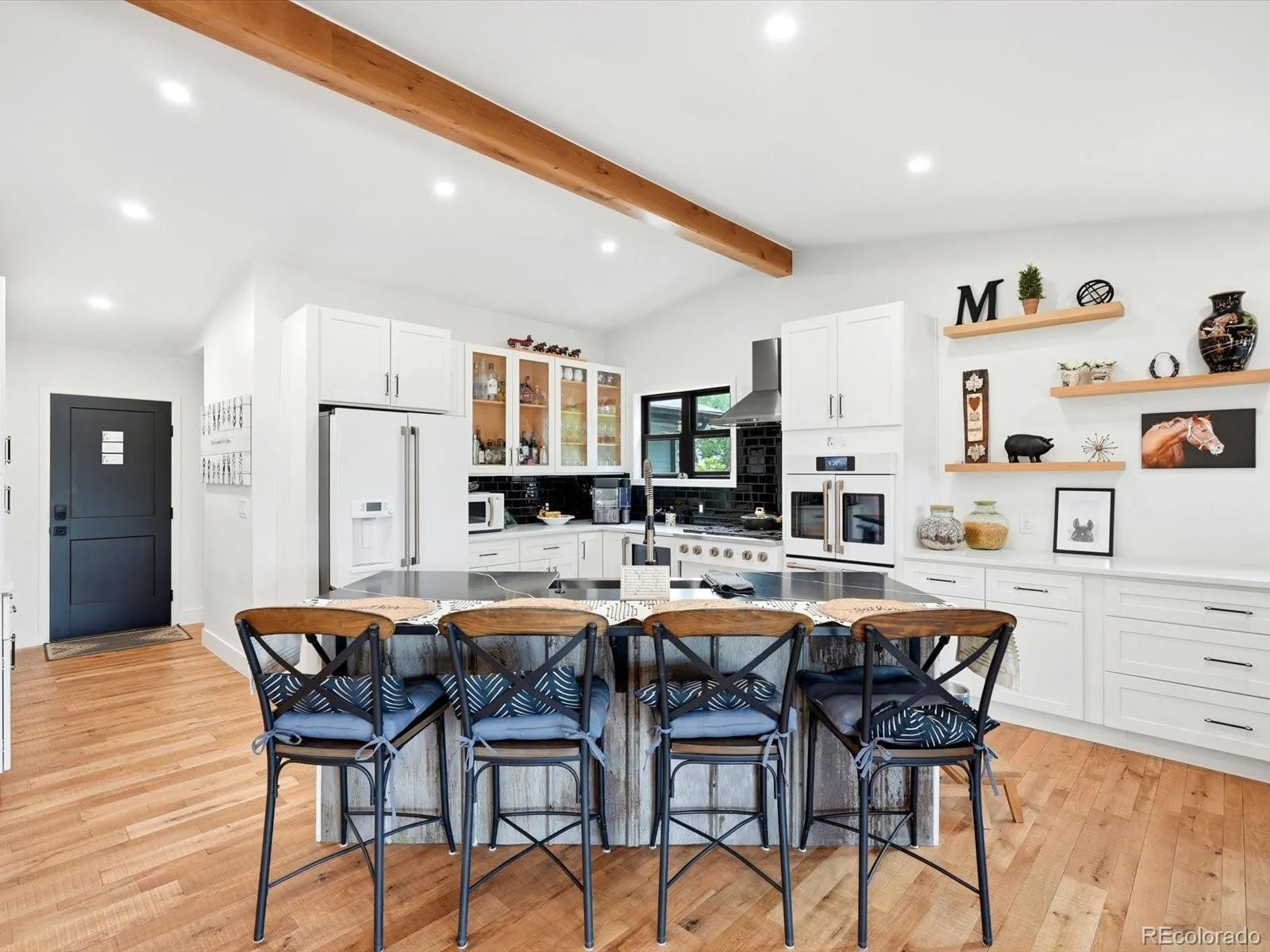 7155 W Montview Lane Littleton CO 80125 | MLS #REC6947247 08072026033744 1600 3