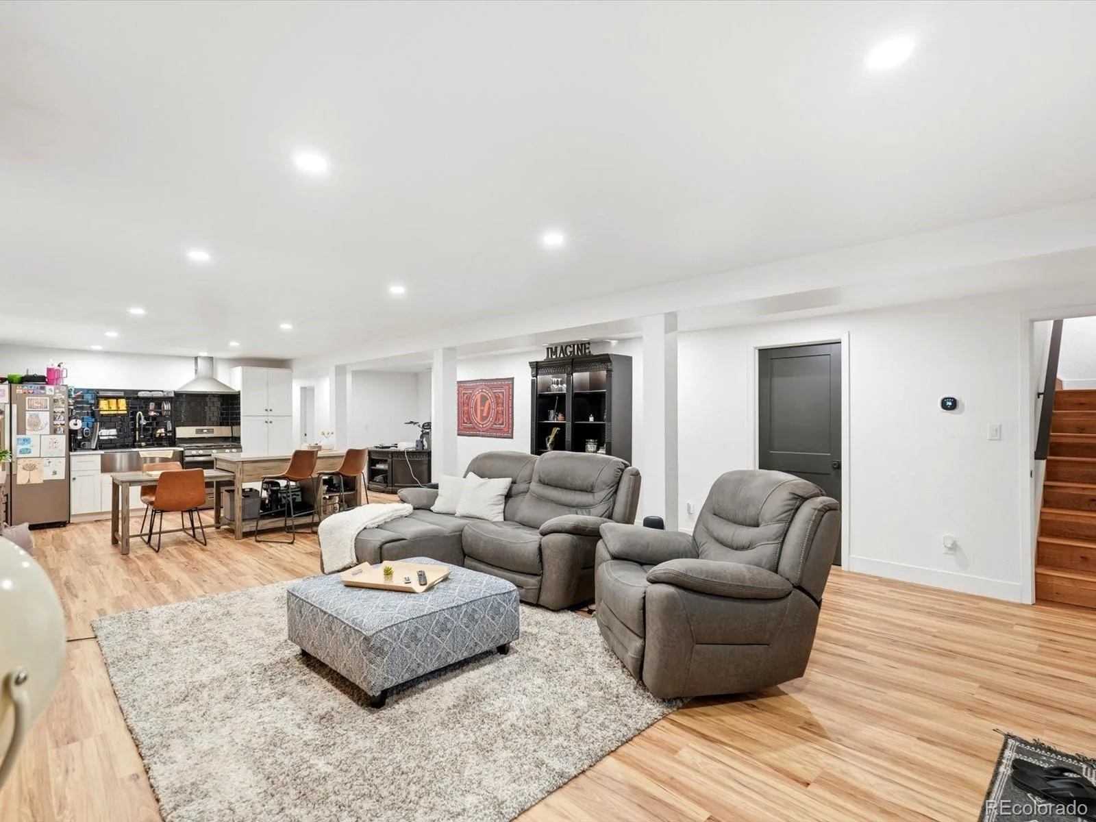 7155 W Montview Lane Littleton CO 80125 | MLS #REC6947247 08072026033744 1600 38