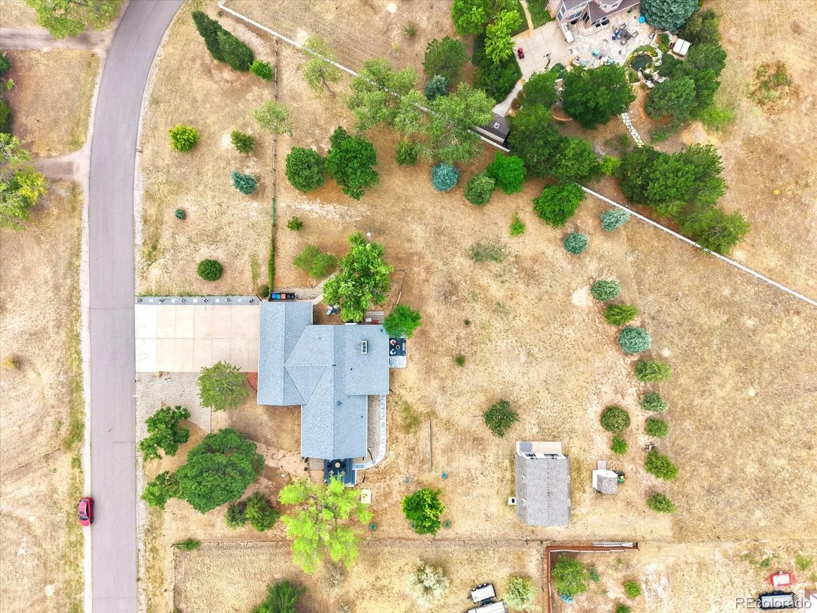 7155 W Montview Lane Littleton CO 80125 | MLS #REC6947247 08072026033744 1600 47