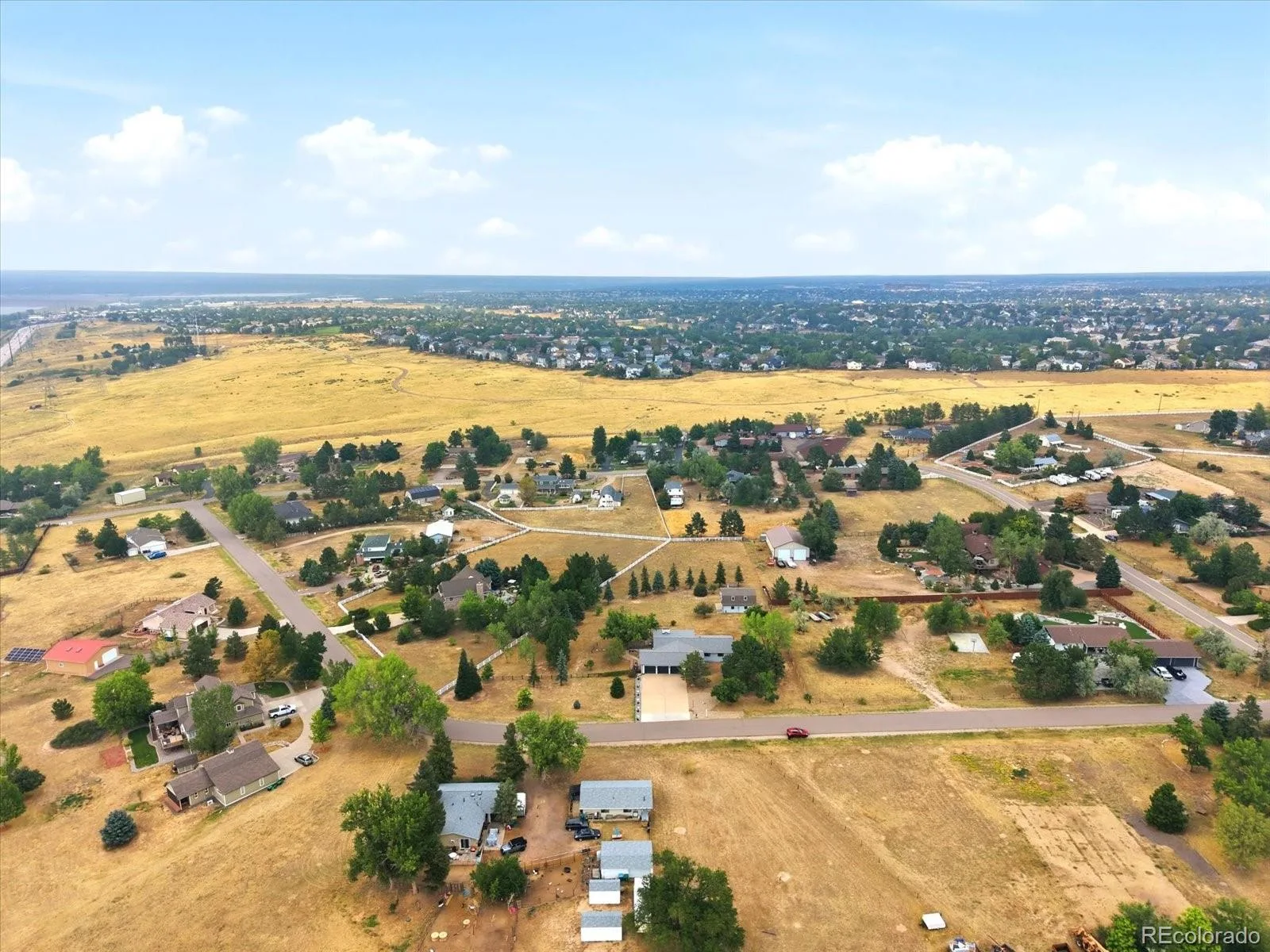 7155 W Montview Lane Littleton CO 80125 | MLS #REC6947247 08072026033744 1600 6