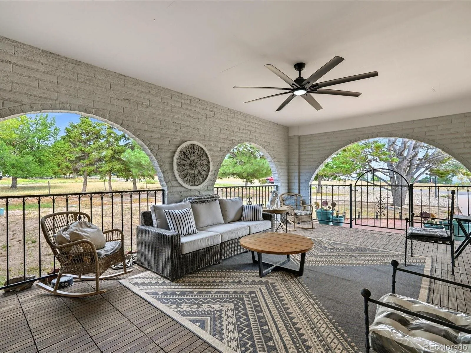 7155 W Montview Lane Littleton CO 80125 | MLS #REC6947247 08072026033744 1600 8