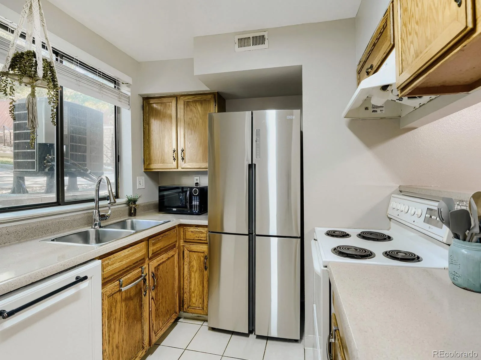 333 W Lehow Avenue #4 Englewood CO 80110 | MLS #REC6947333 08142026221558 1600 4