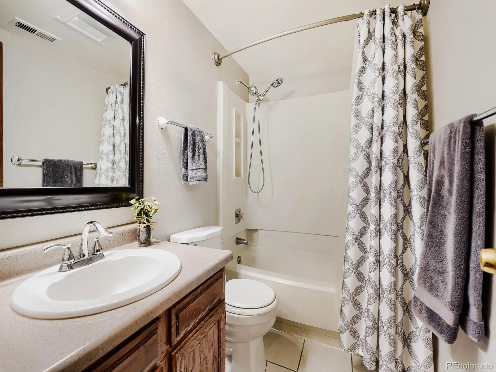 333 W Lehow Avenue #4 Englewood CO 80110 | MLS #REC6947333 08142026221558 1600 9