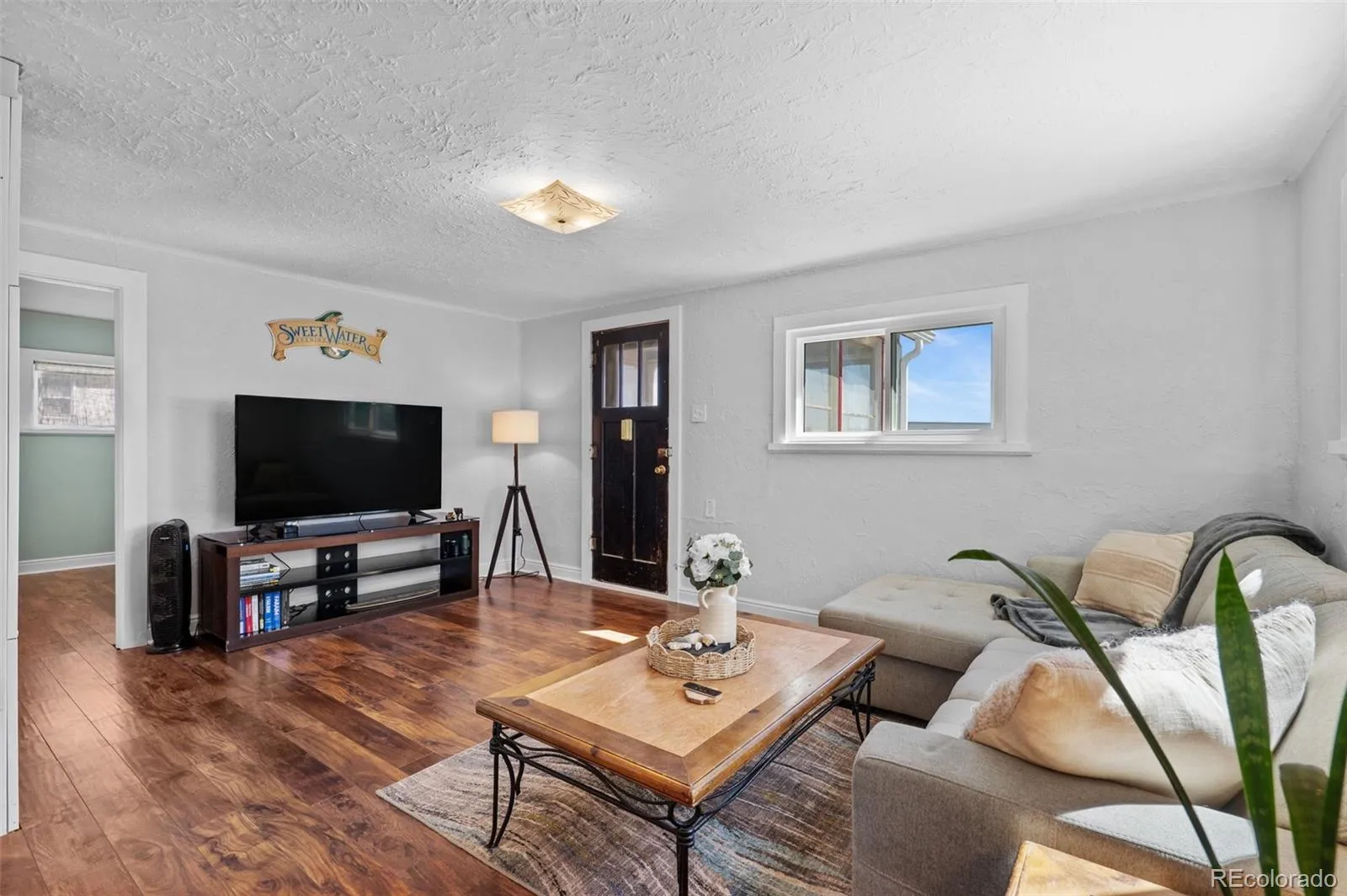 04172026140647 1600 8