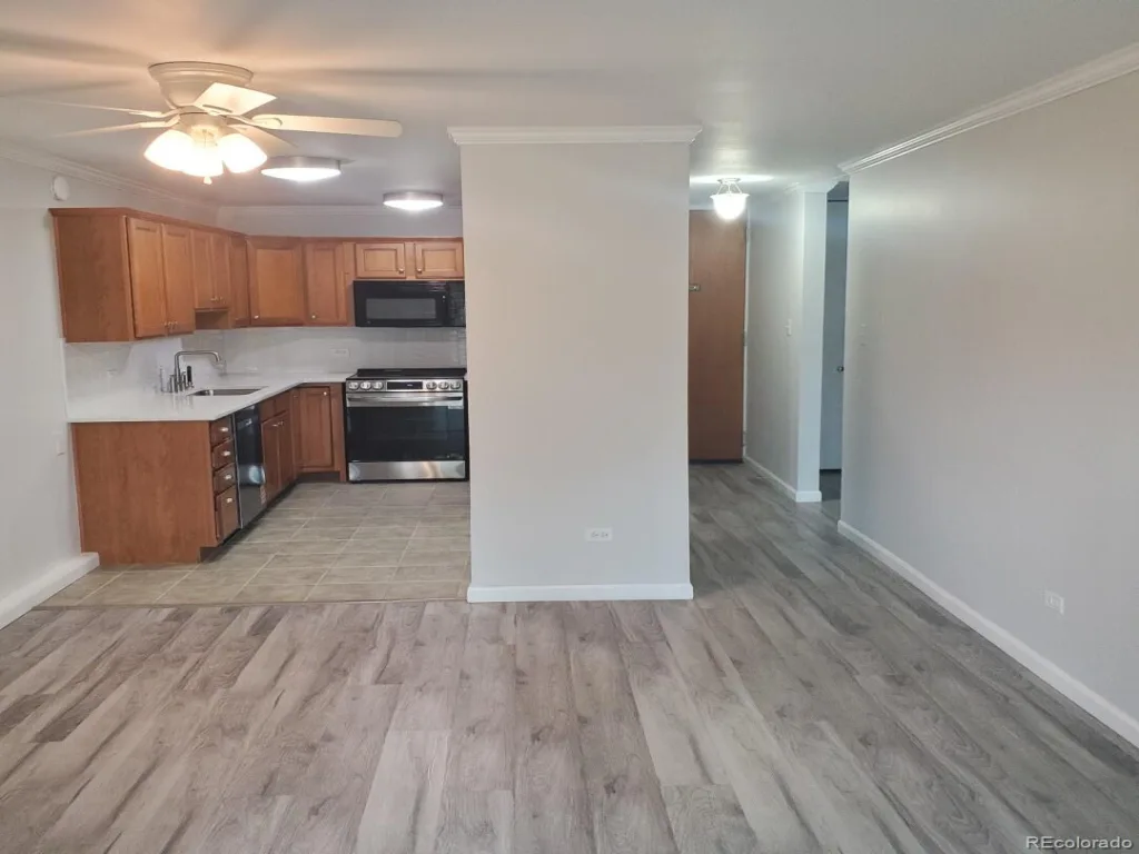 725 S Clinton Street #11A Denver CO 80247 | MLS #REC6950156 06172026235207 1024 3