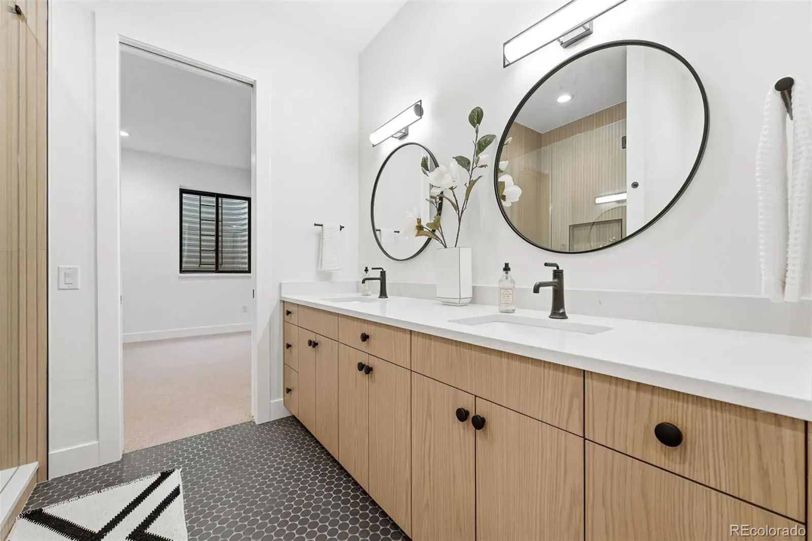 01302026020028 1600 39