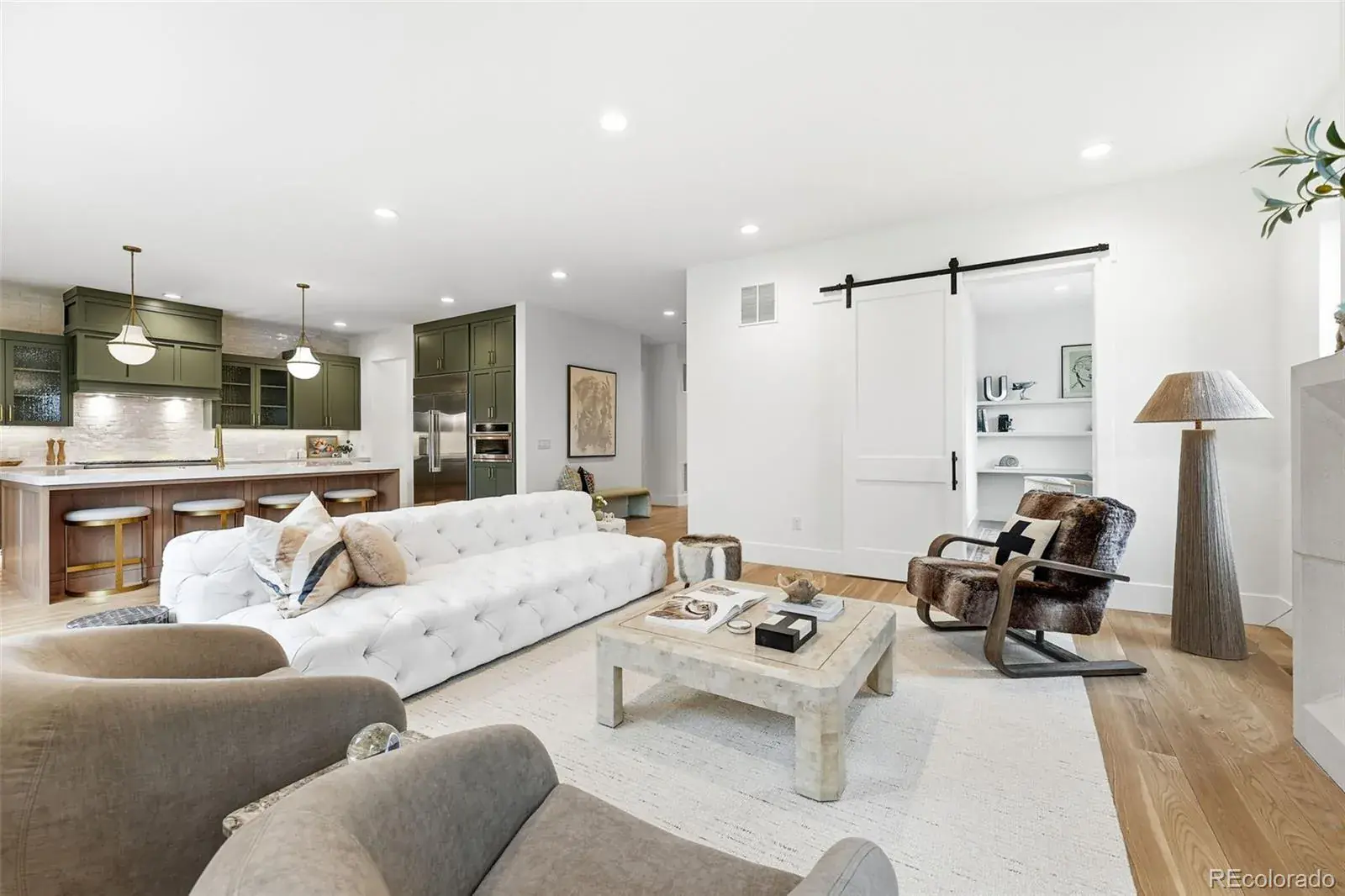 01302026020028 1600 9