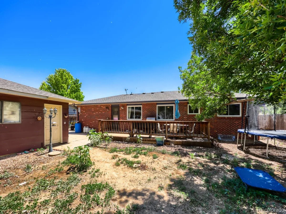 4 Seattle Lane Longmont CO 80501 MLS #REC6952880 06142026012004 1200 15