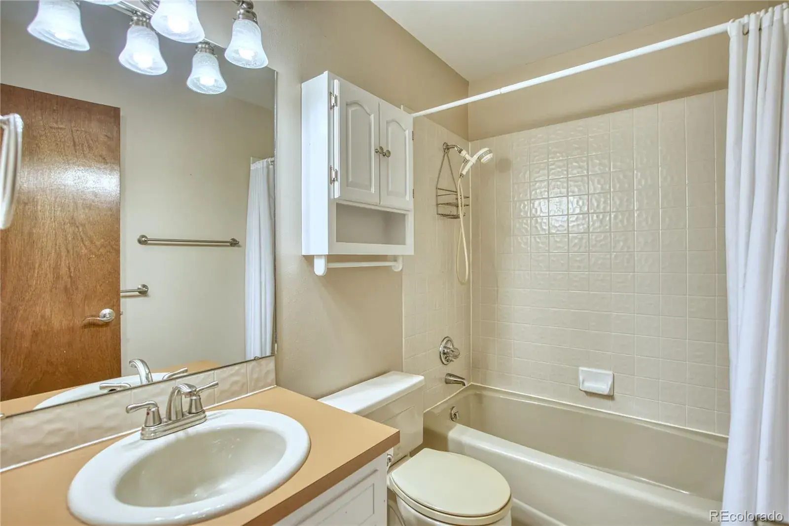 03052026160019 1600 16