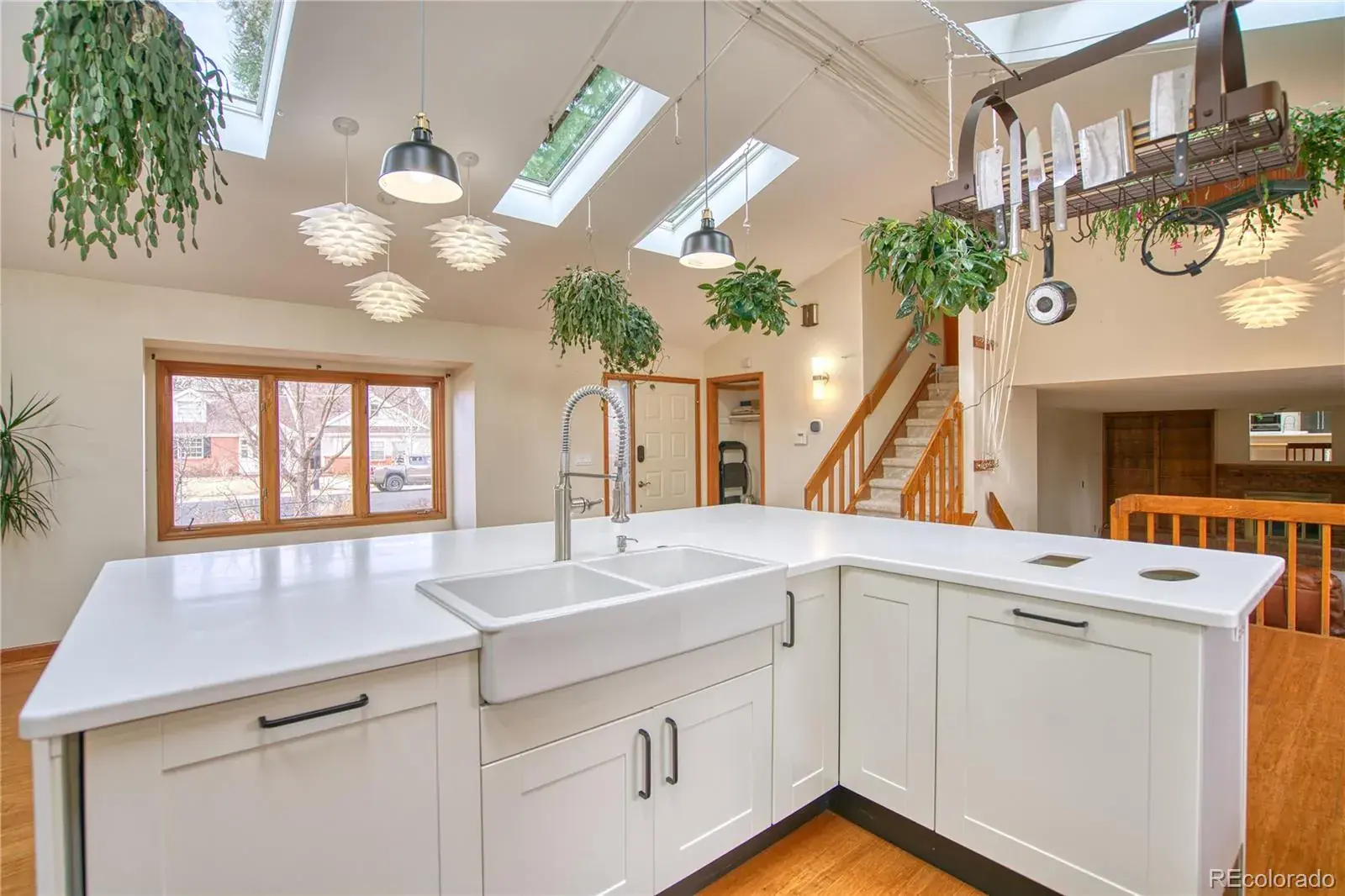 03052026160019 1600 4