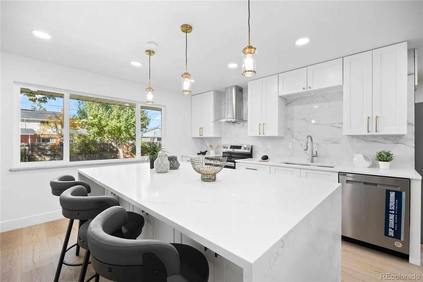 6461 E Cornell Avenue Denver CO 80222 MLS #REC6953600 06102026172109 1600 15