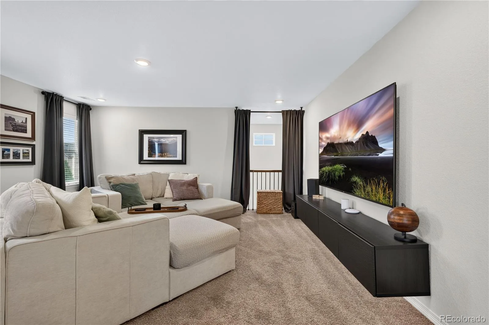 225 Back Nine Drive Castle Pines CO 80108 MLS #REC6954601 07092026223002 1600 17