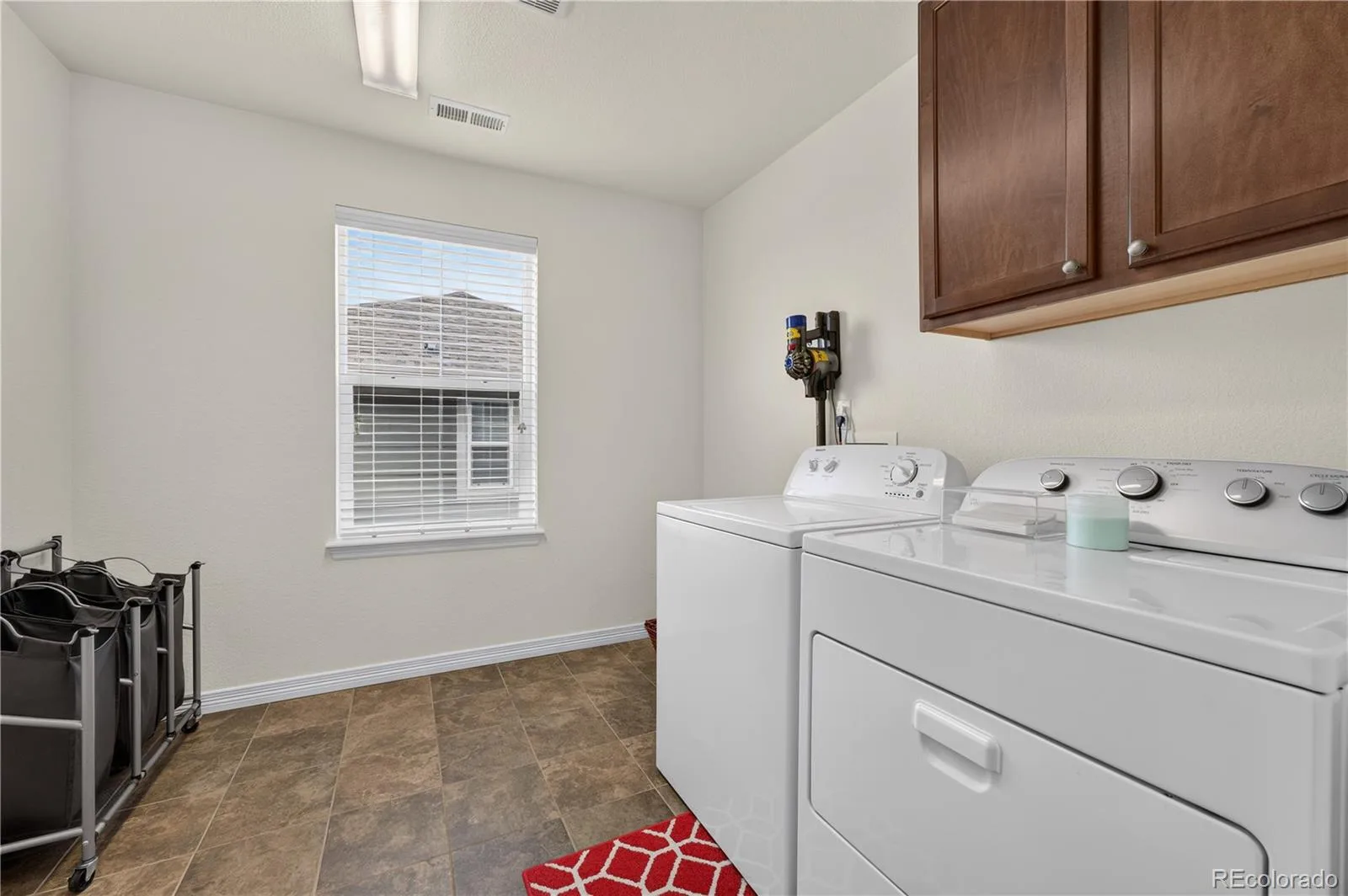 225 Back Nine Drive Castle Pines CO 80108 MLS #REC6954601 07092026223002 1600 28