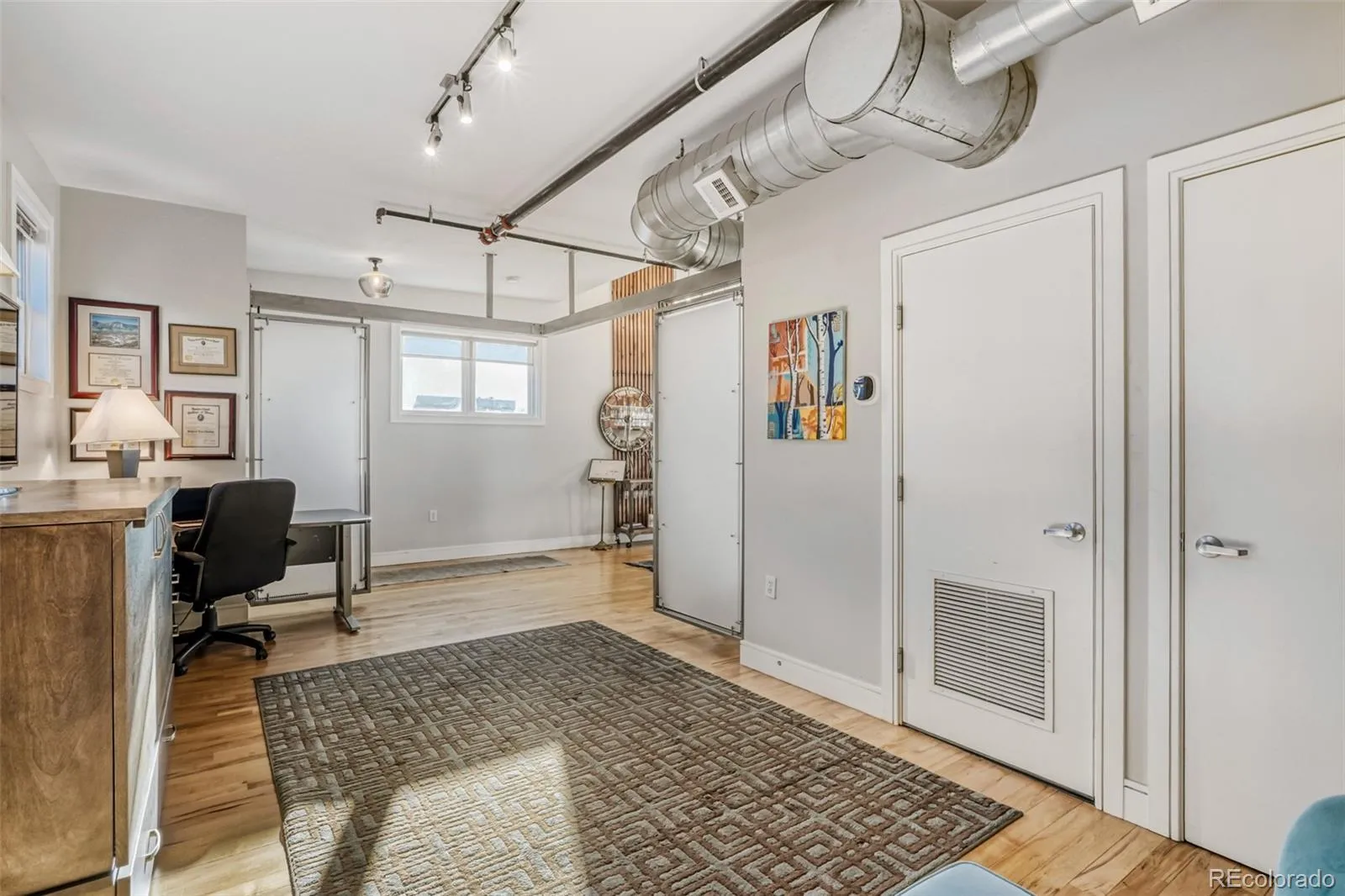 04162026174146 1600 28