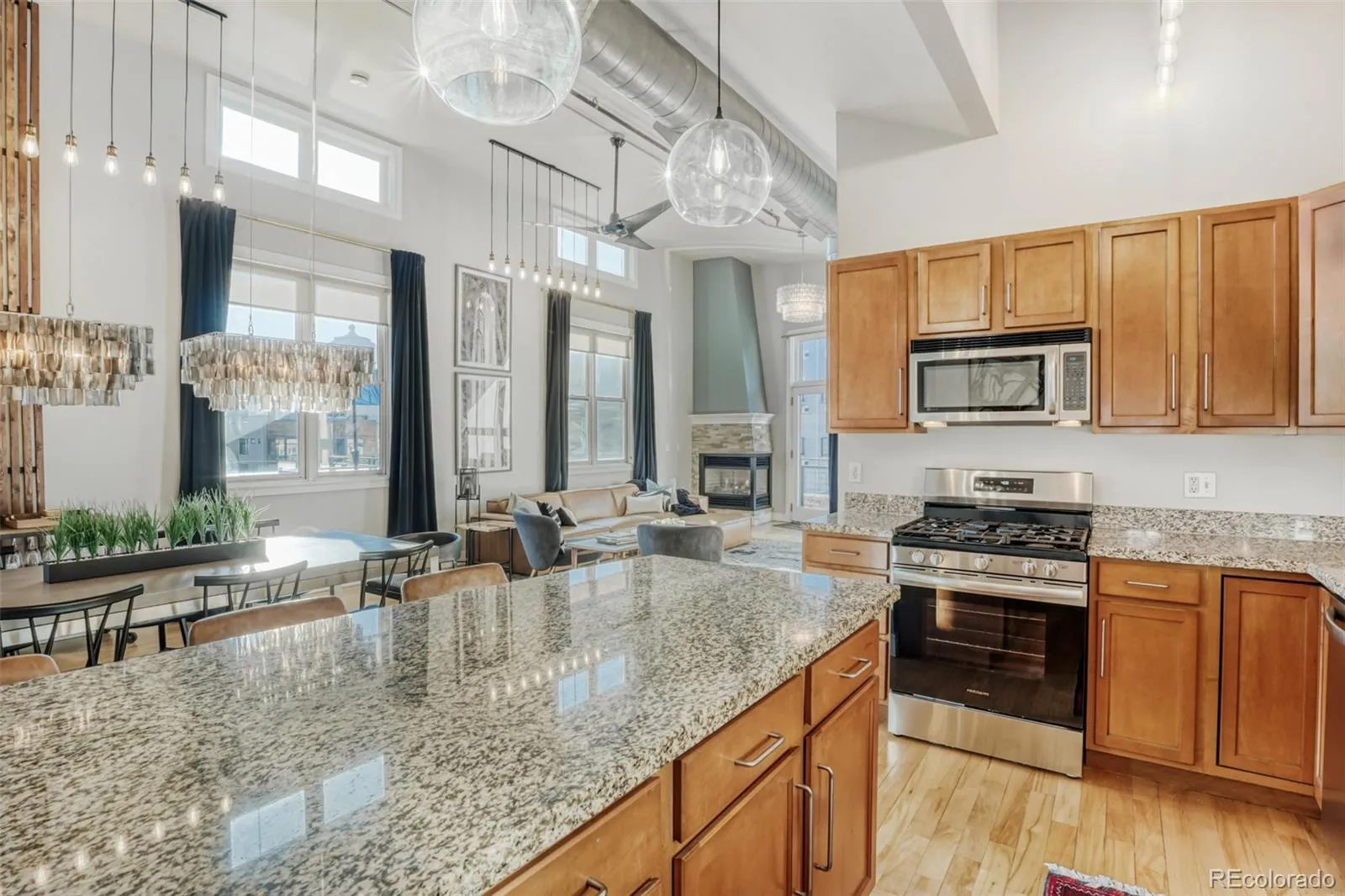 04162026174146 1600 6