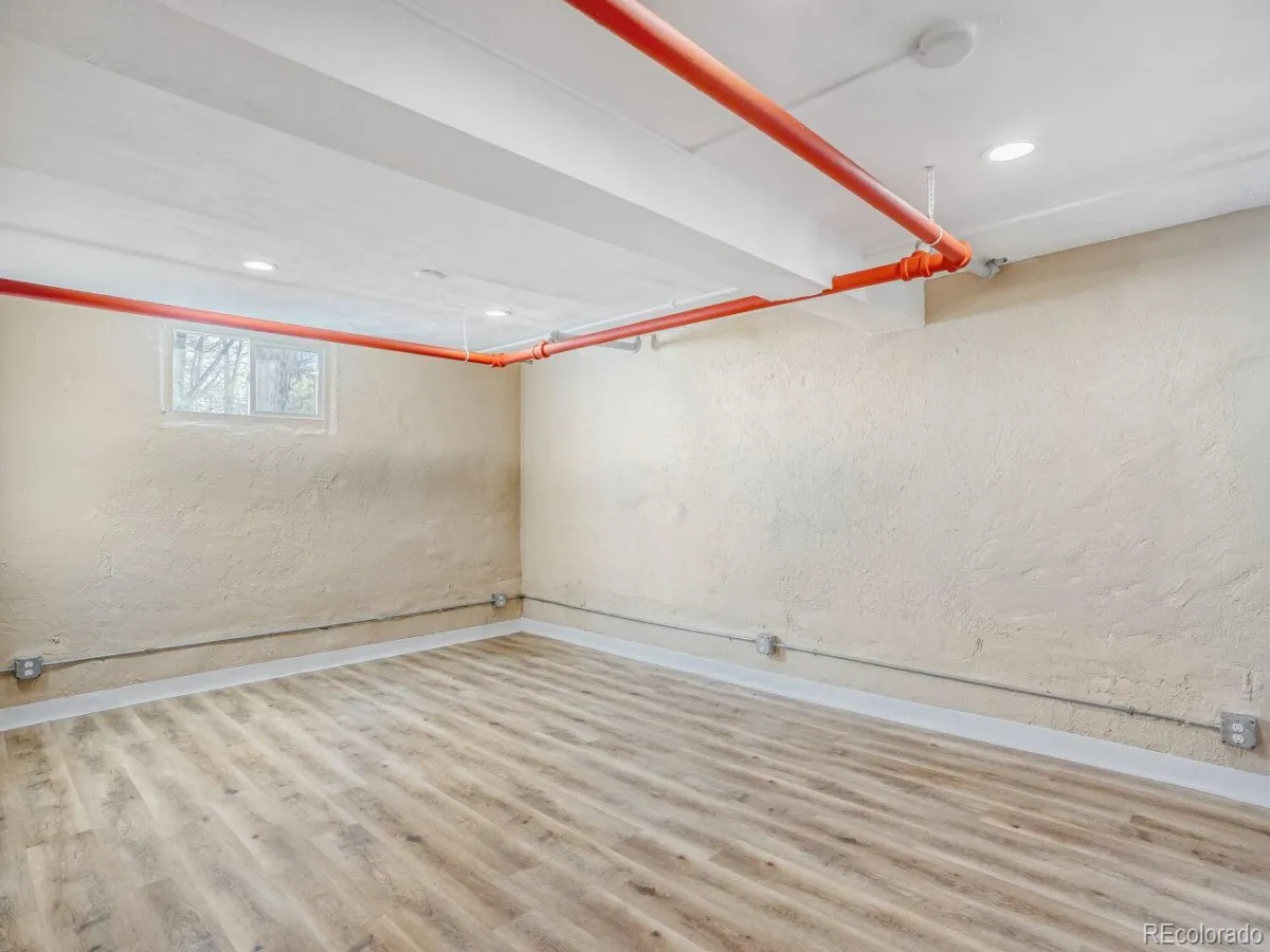935 E Virginia Avenue Denver CO 80209 MLS #REC6955609 05062026230936 1200 16