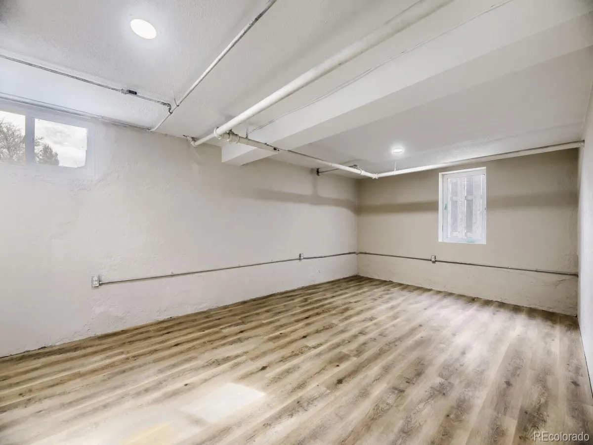 935 E Virginia Avenue Denver CO 80209 MLS #REC6955609 05062026230936 1200 8