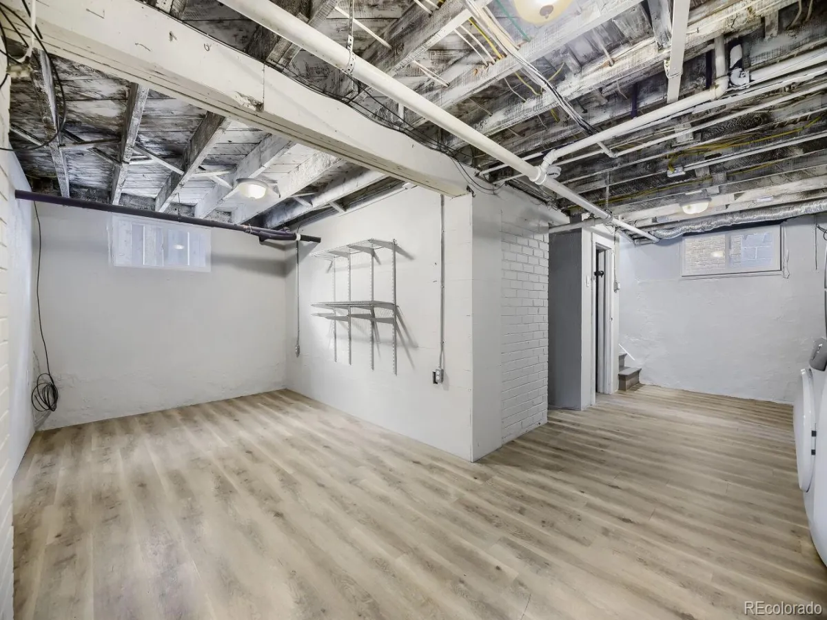 935 E Virginia Avenue Denver CO 80209 MLS #REC6955609 05062026230936 1200 9