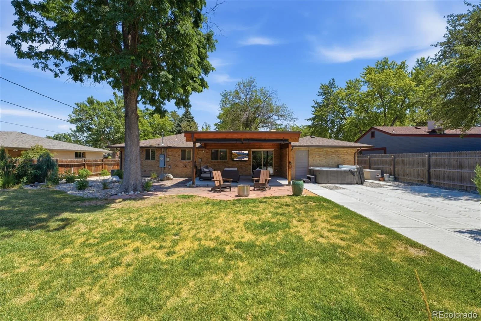 645 Cody Court Lakewood CO 80215 MLS #REC6958827 07142026040844 1600 31