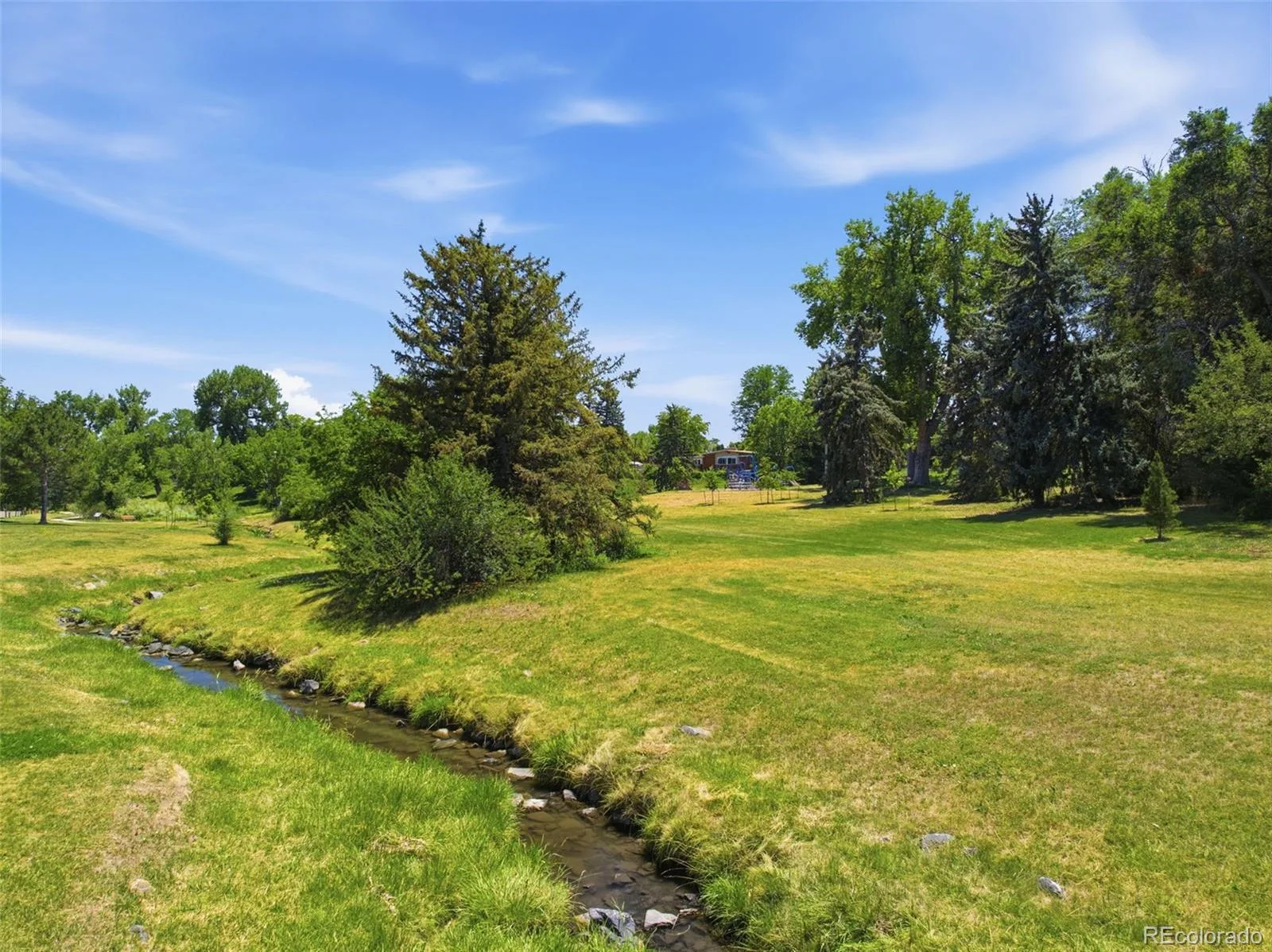 645 Cody Court Lakewood CO 80215 MLS #REC6958827 07142026040844 1600 36