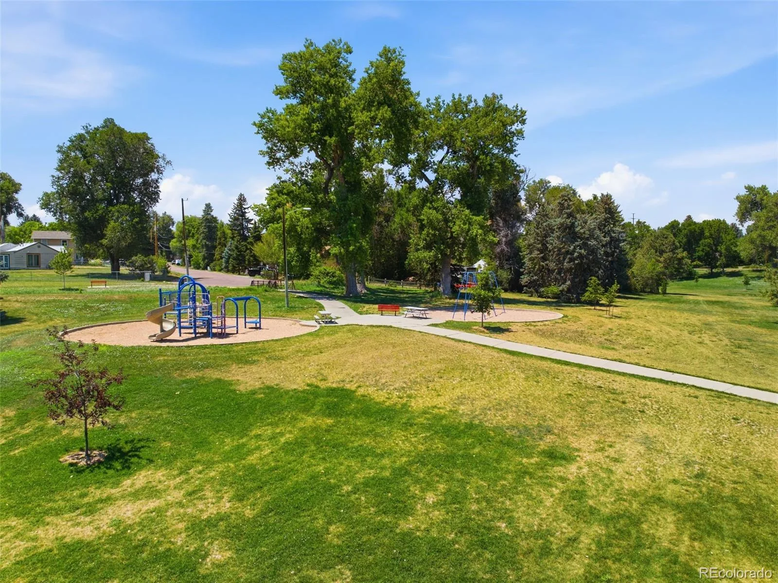 645 Cody Court Lakewood CO 80215 MLS #REC6958827 07142026040844 1600 37