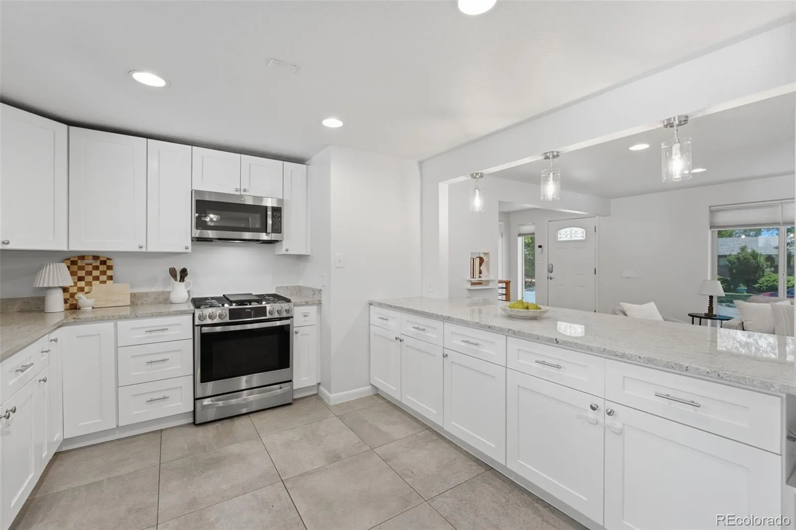 645 Cody Court Lakewood CO 80215 MLS #REC6958827 07142026040844 1600 9