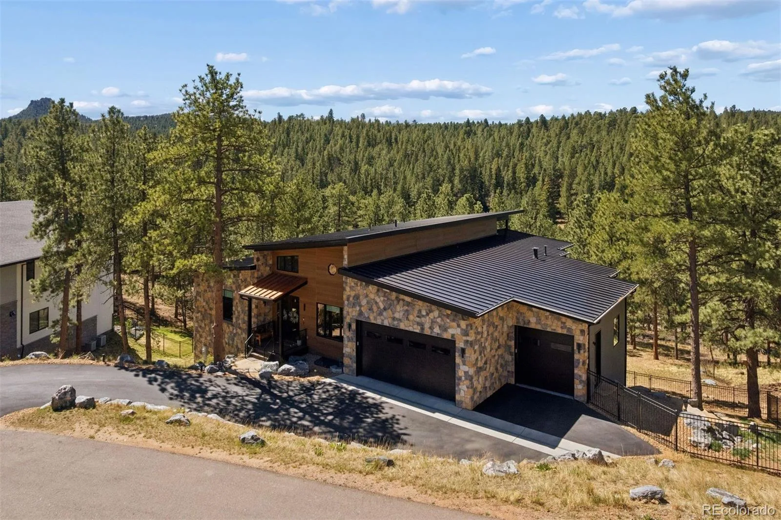 28248 Lone Elk Trail Evergreen CO 80439 | MLS #REC6959680 08212026214552 1600 2
