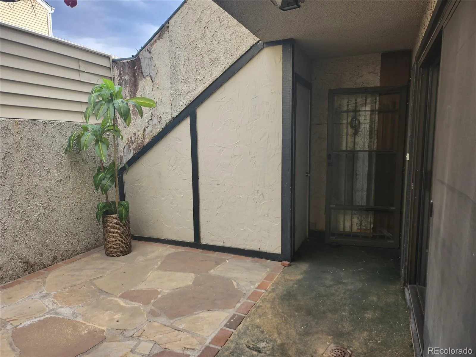 10722 E Exposition Avenue #117 Aurora CO 80012 MLS #REC6960618 04222026192110 1600 18