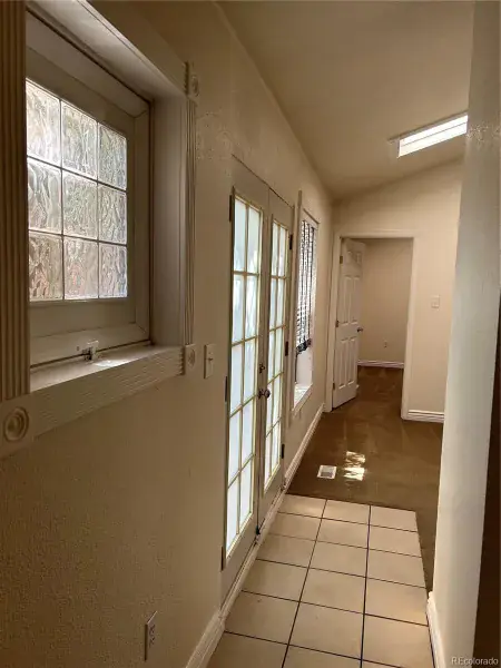 01212026221932 800 25