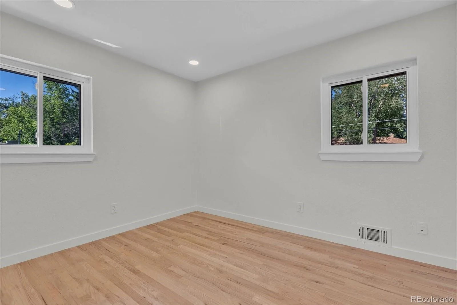 2825 S Yates Street Denver CO 80236 | MLS #REC6961265 08232026231235 1600 14