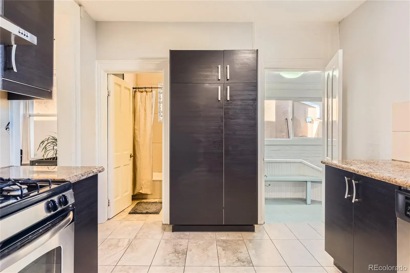 09102025043313 1600 10