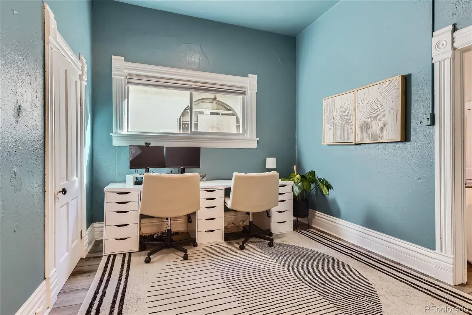 09102025043313 1600 16