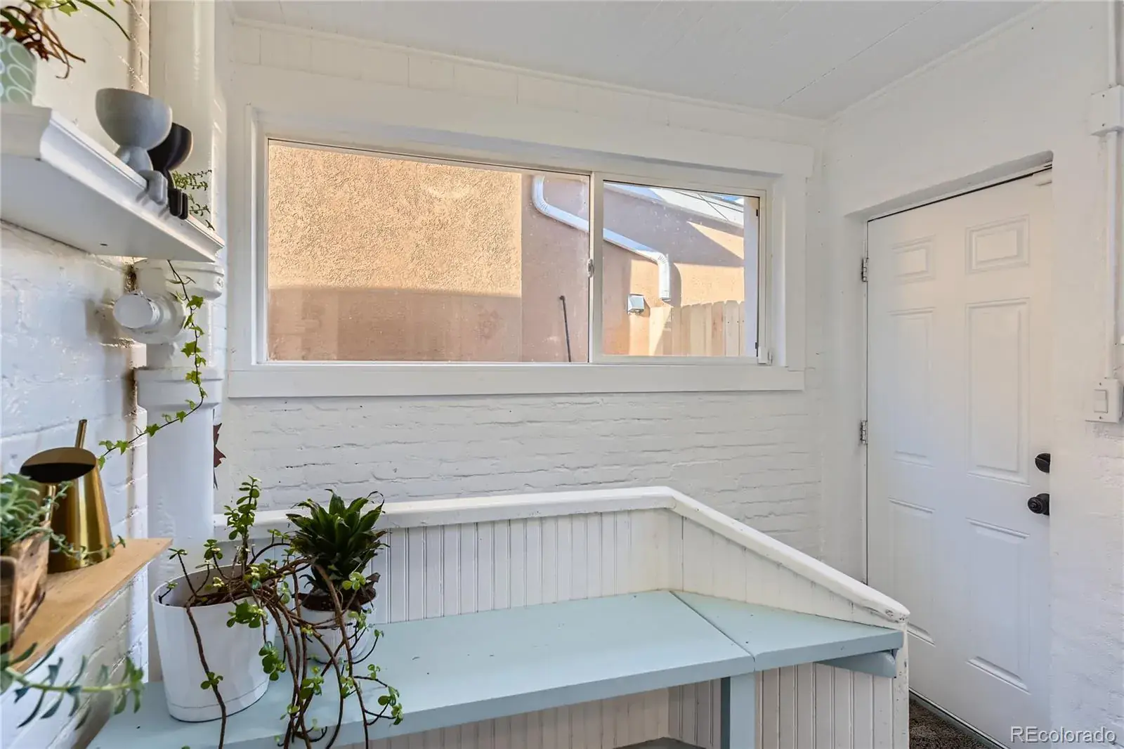 09102025043313 1600 18