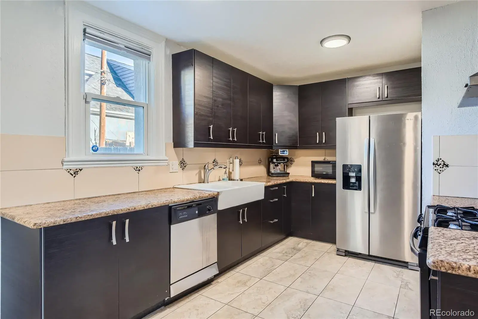 09102025043313 1600 8