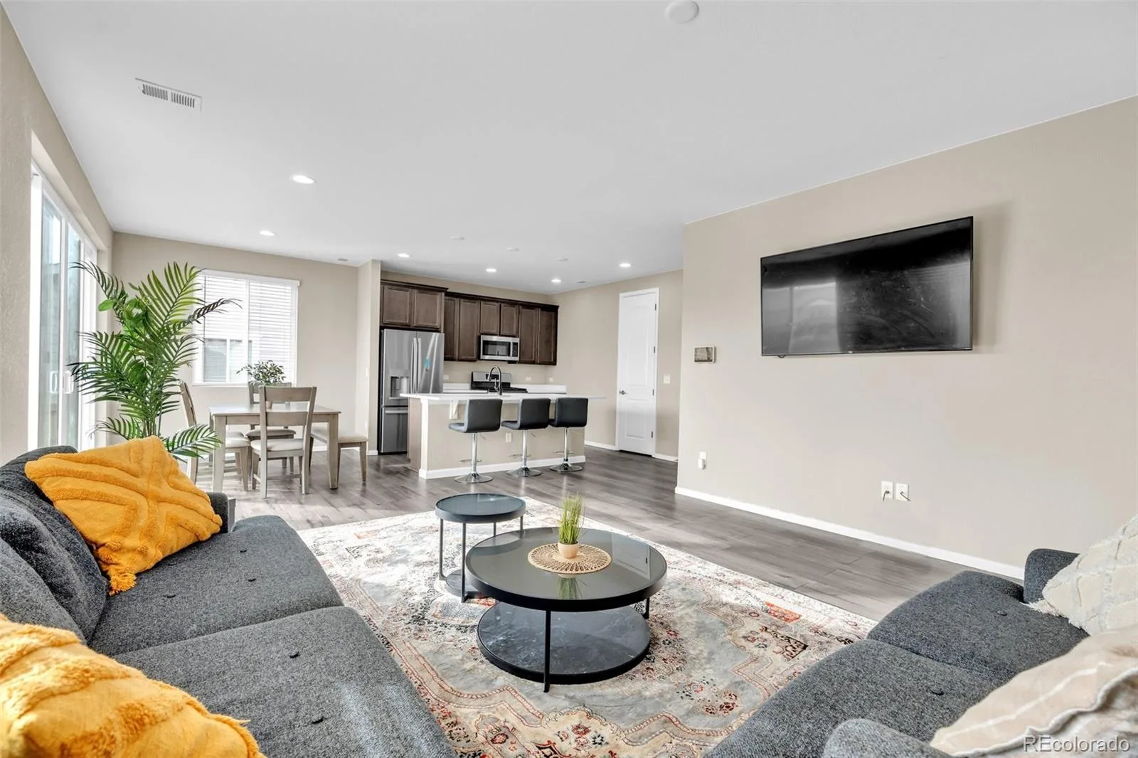 27922 E 10th Drive Aurora CO 80018 | MLS #REC6962084 08232026182613 1600 11
