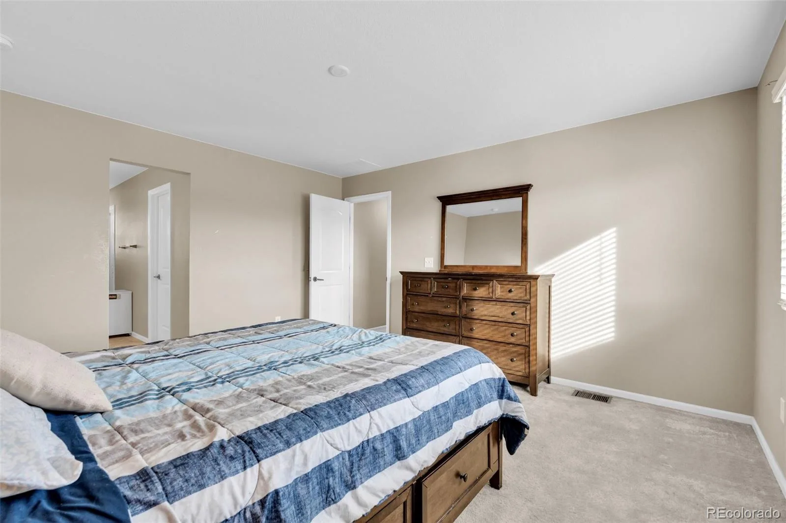 27922 E 10th Drive Aurora CO 80018 | MLS #REC6962084 08232026182613 1600 20