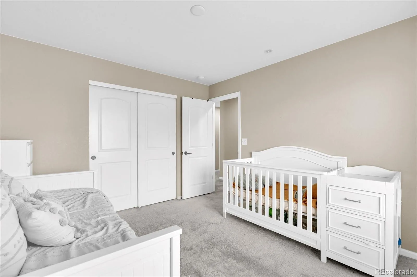 27922 E 10th Drive Aurora CO 80018 | MLS #REC6962084 08232026182613 1600 28
