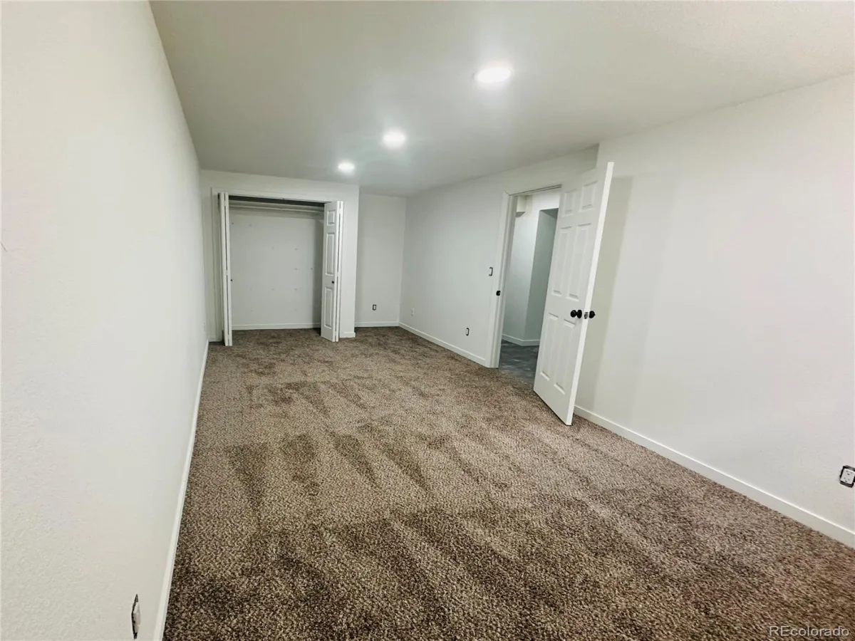 2002 S Worchester Way Aurora CO 80014 MLS #REC6962387 07182026190657 1200 16