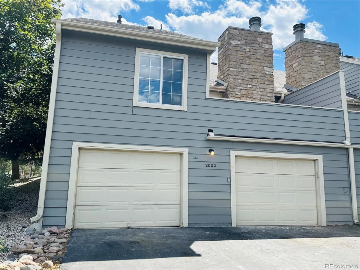 2002 S Worchester Way Aurora CO 80014 MLS #REC6962387 07182026190657 1200 23