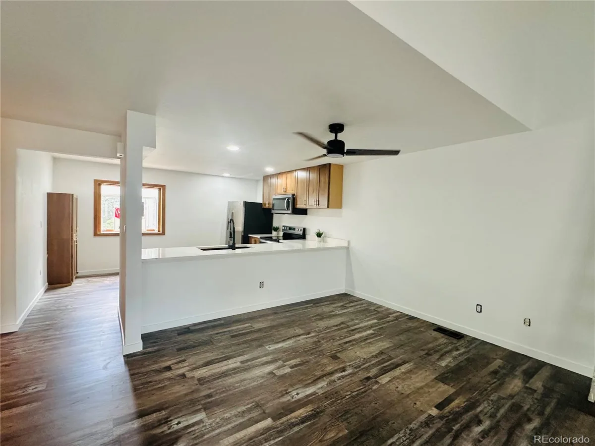 2002 S Worchester Way Aurora CO 80014 MLS #REC6962387 07182026190657 1200 4
