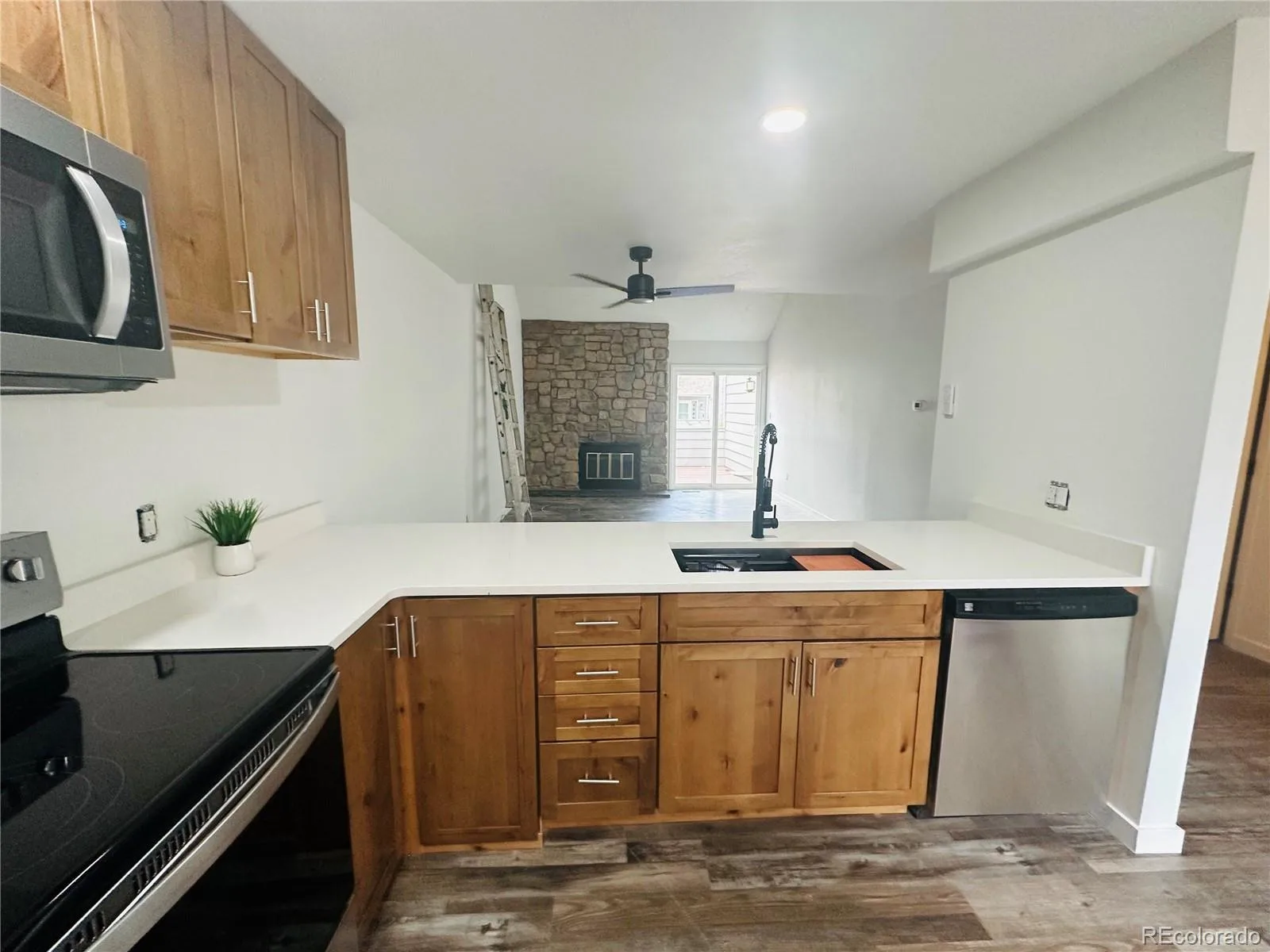 2002 S Worchester Way Aurora CO 80014 MLS #REC6962387 07182026190657 1600 3