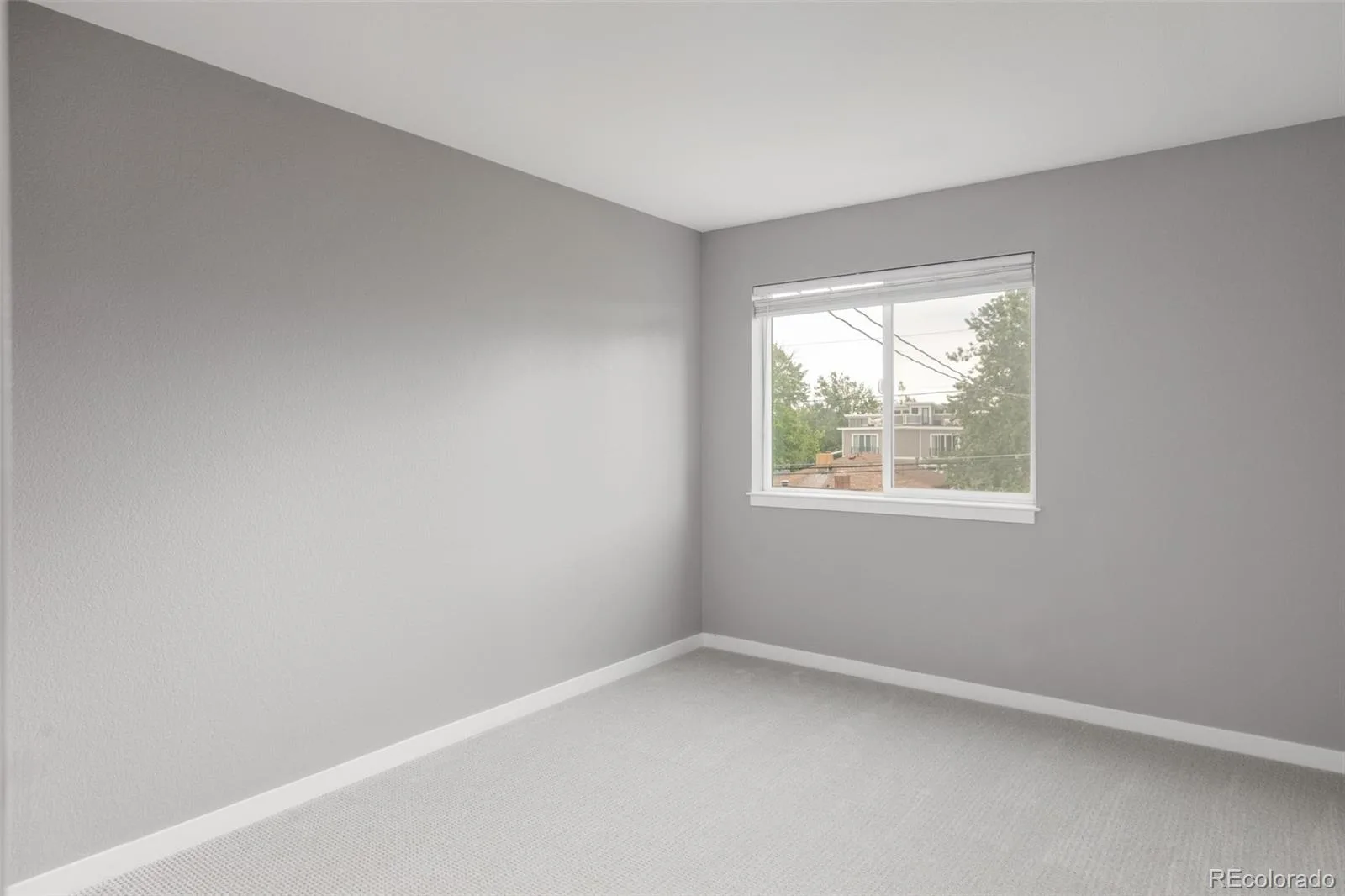 5230 Stuart Street Denver CO 80212 MLS #REC6962587 06012026230228 1600 21