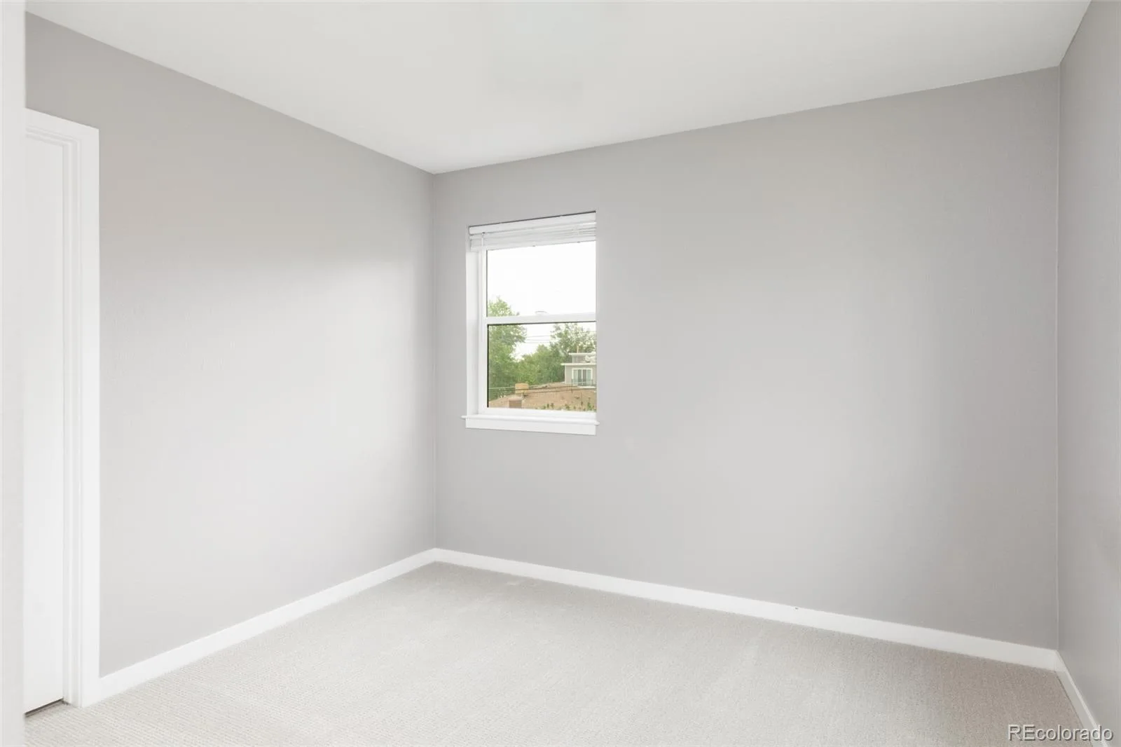 5230 Stuart Street Denver CO 80212 MLS #REC6962587 06012026230228 1600 24