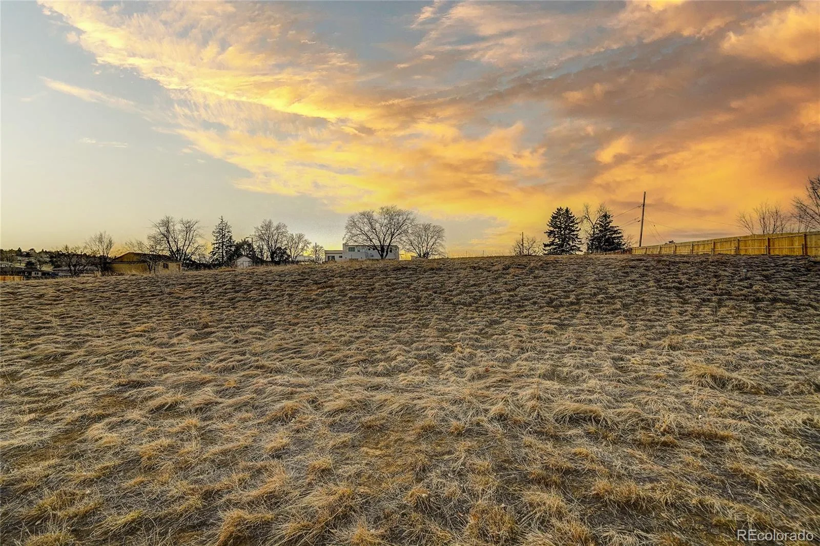 7402 W 76th Avenue Arvada CO 80003 | MLS #REC6964013 08202026125625 1600 12
