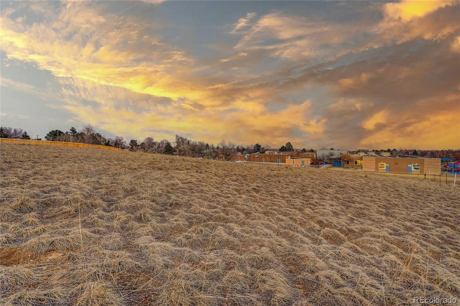 7402 W 76th Avenue Arvada CO 80003 | MLS #REC6964013 08202026125625 1600 13