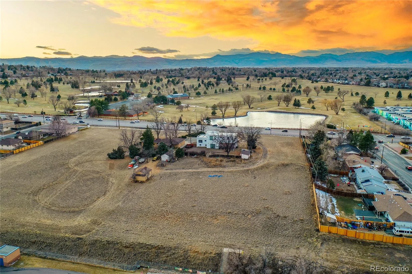 7402 W 76th Avenue Arvada CO 80003 | MLS #REC6964013 08202026125625 1600 19