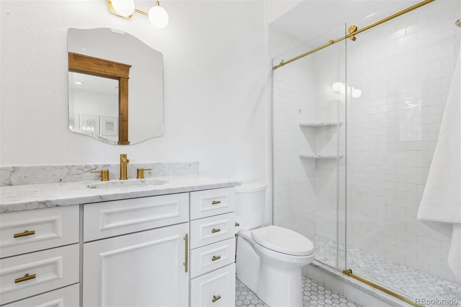 5256 W Dorado Court Littleton CO 80123 | MLS #REC6964411 06182026172958 1600 37