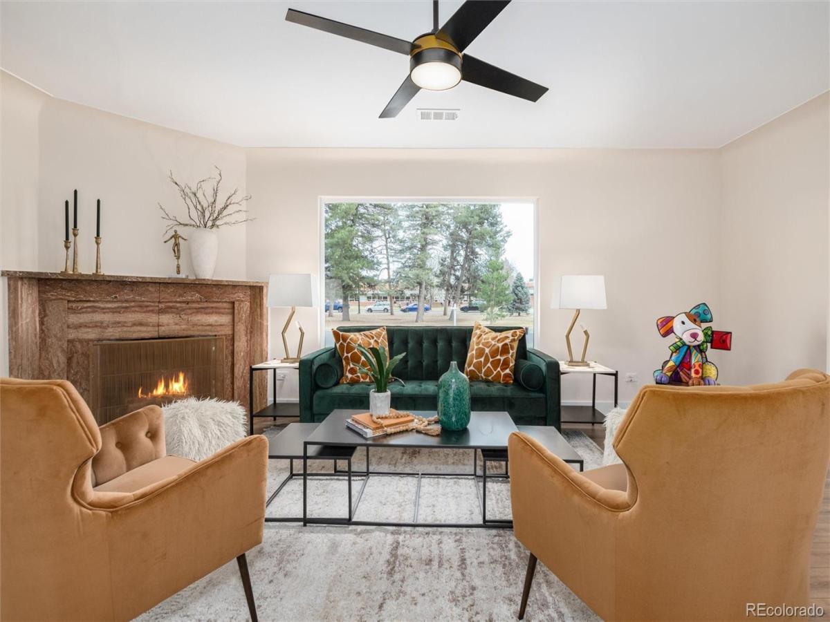 2015 Monaco Parkway Denver CO 80207 | MLS #REC6965142 MLS #REC6965142 image #0