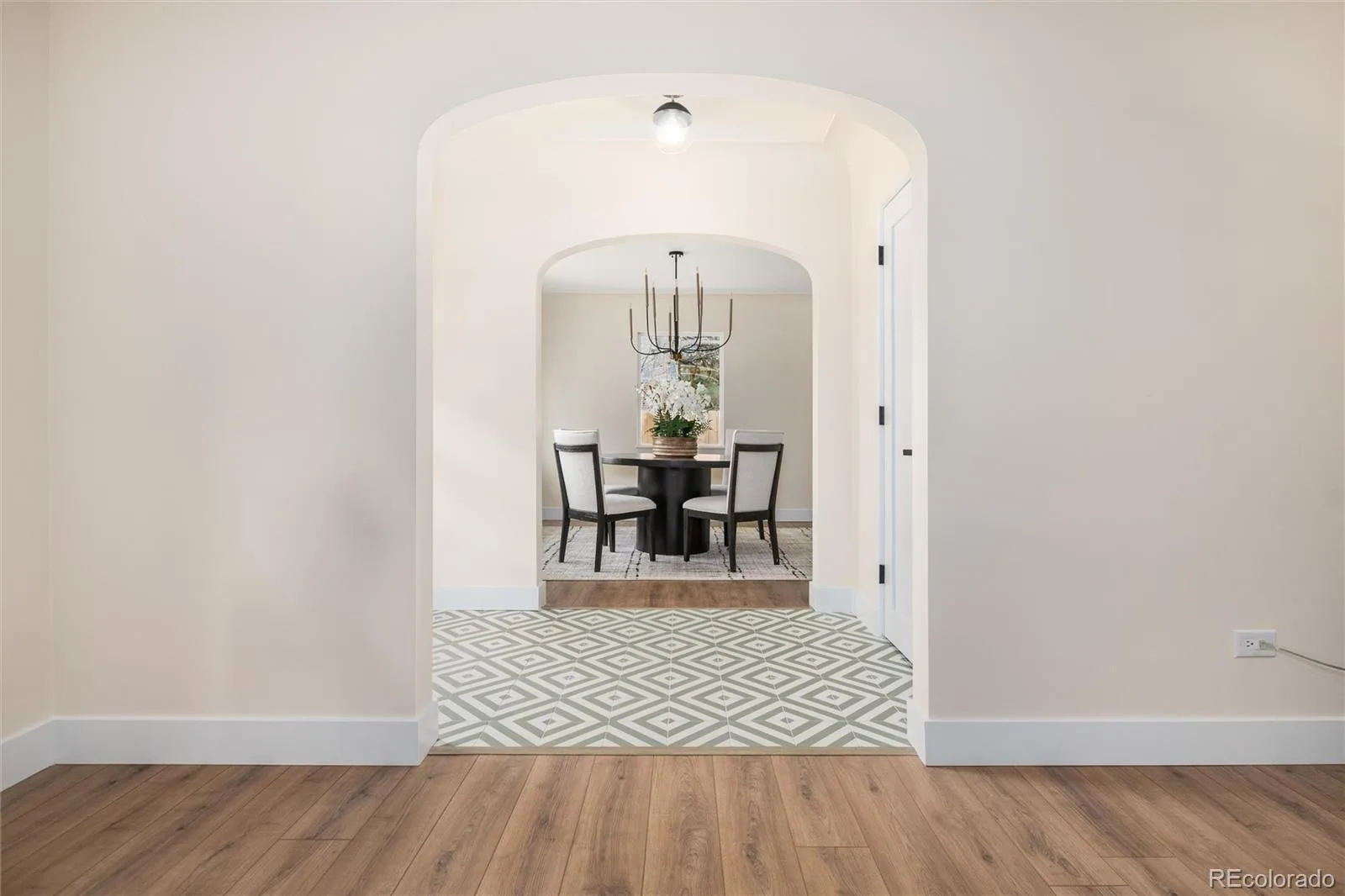 2015 Monaco Parkway Denver CO 80207 | MLS #REC6965142 09222026192847 1600 16